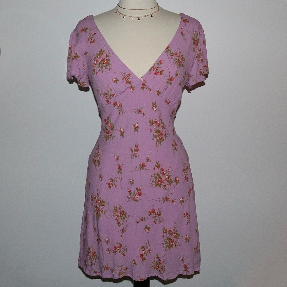 Lilac flower/strawberry dress